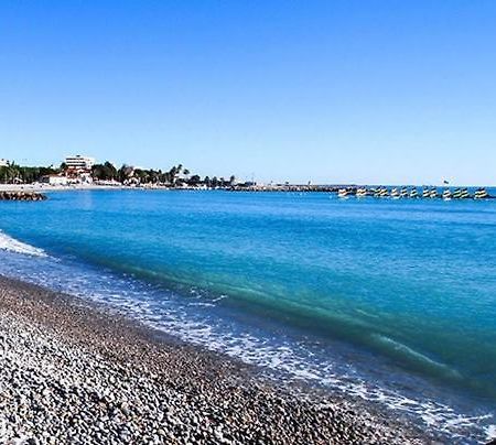 Superbe Appartement Au Bord De Plage Cros De Cagnes Buitenkant foto