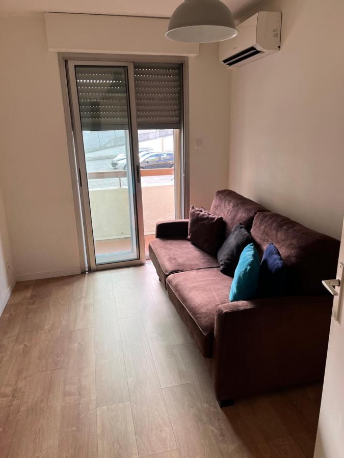 Superbe Appartement Au Bord De Plage Cros De Cagnes Buitenkant foto